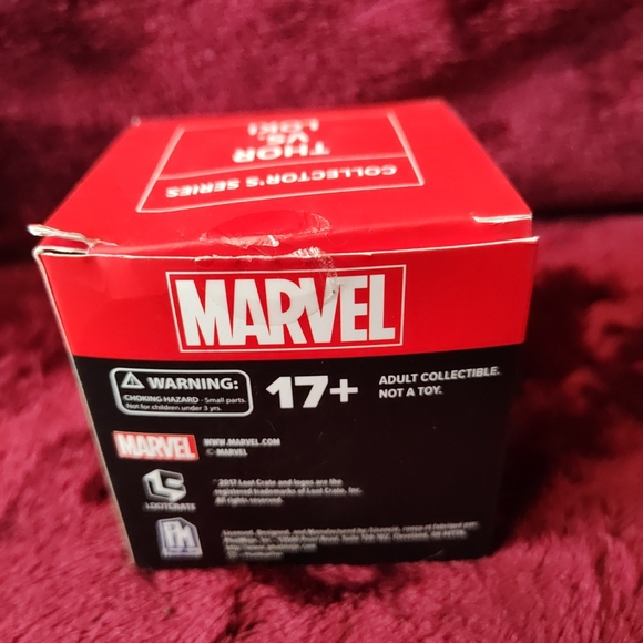 Loot crate collectible marvel Loki verse Thor figurines - Picture 4 of 5